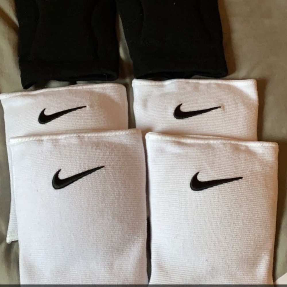 Nike Volleyball Knee Pads